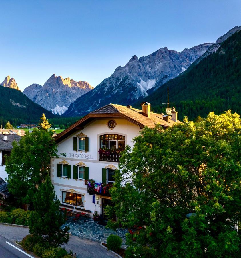 Hotel Holzer Sexten Extérieur photo